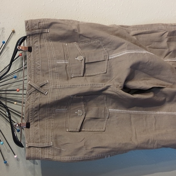 Lane Bryant NWT Linen Cotton Blend Capri Pants Size 20 - Picture 10 of 14